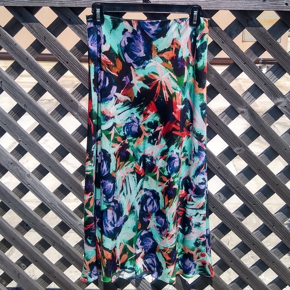 Milly Fion Oberon Rose-Print Bias Midi Skirt - Picture 6 of 6